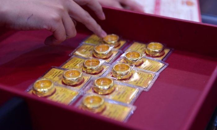 Nhiều yếu tố tác động trực tiếp đến giá vàng